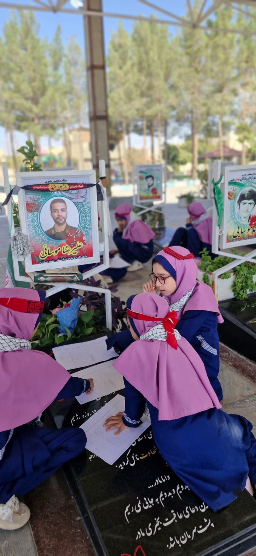 هفته دفاع مقدس گرامی باد