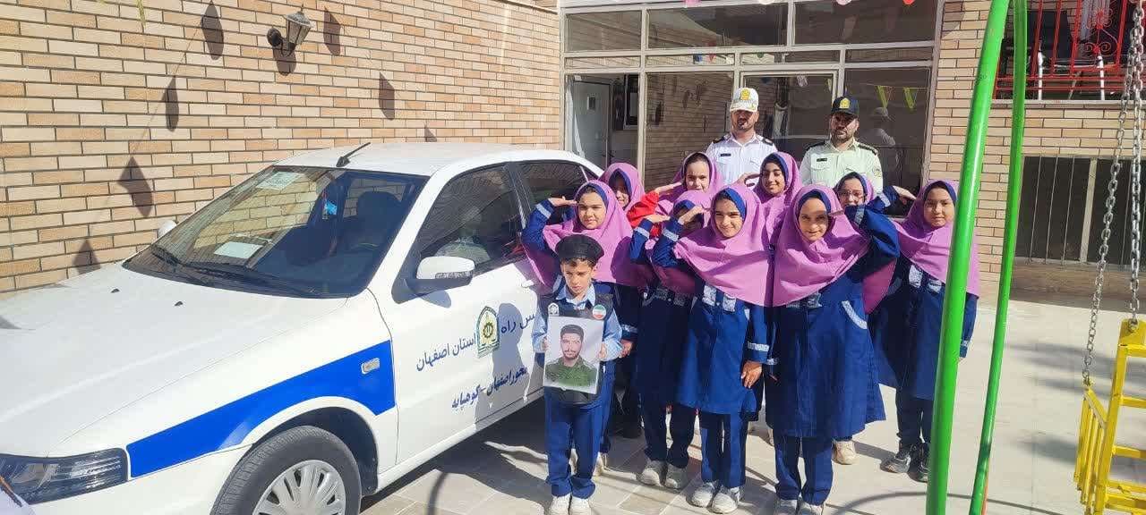 میزبان پلیس های مهربان در هفته نیروی انتظامی