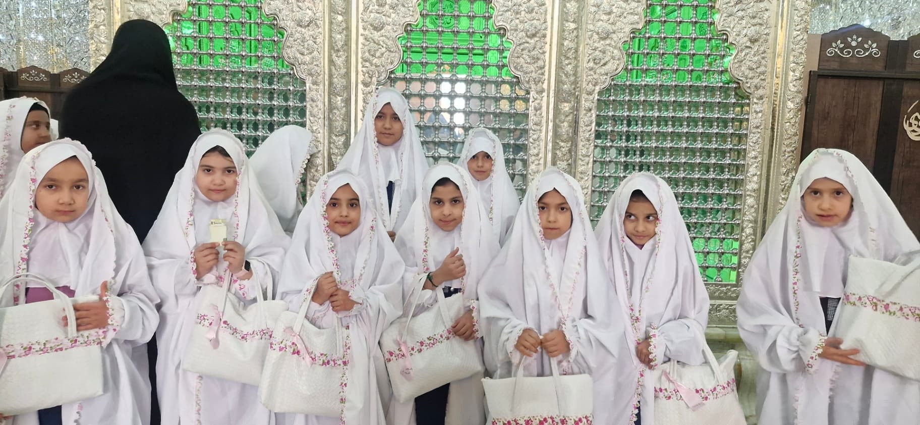 دومین جشن تکلیف کلاس سومی هادر حرم حضرت زینب(سلام الله علیها)اصفهان