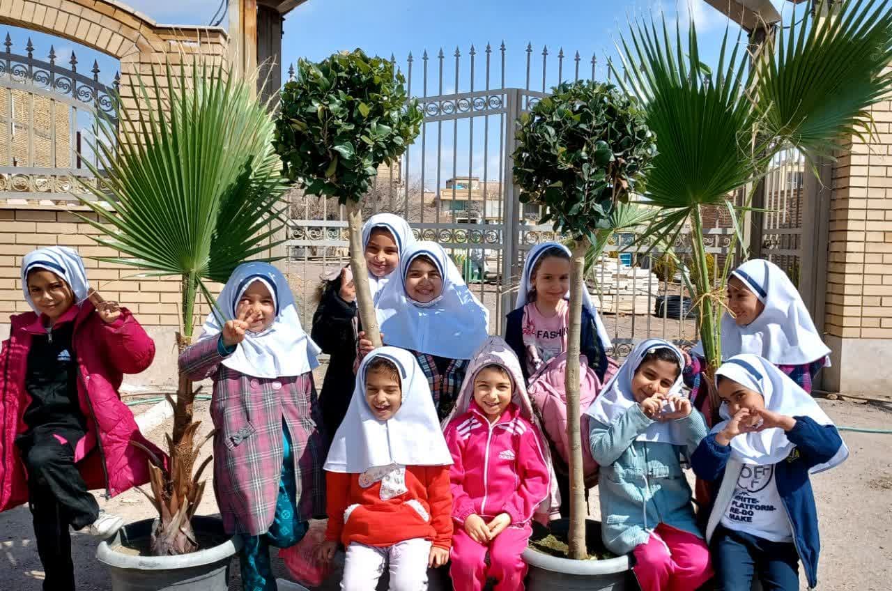 مراسم روز درختکاری